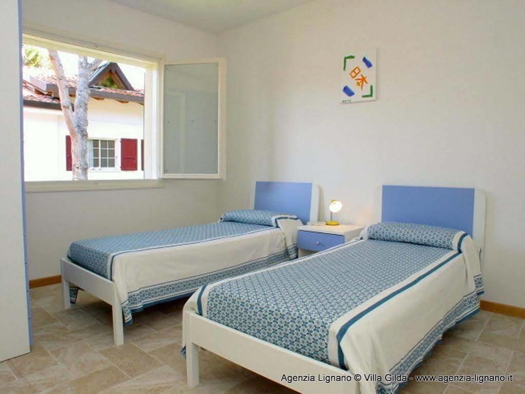 Flat In Lignano Riviera Apartment ลินญาโน ซับเบียโดโร ภายนอก รูปภาพ
